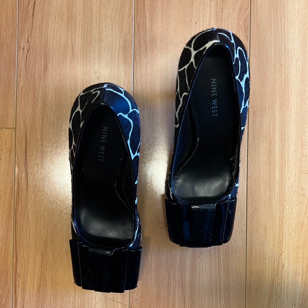 Nine West animal print heels. Calf hair.